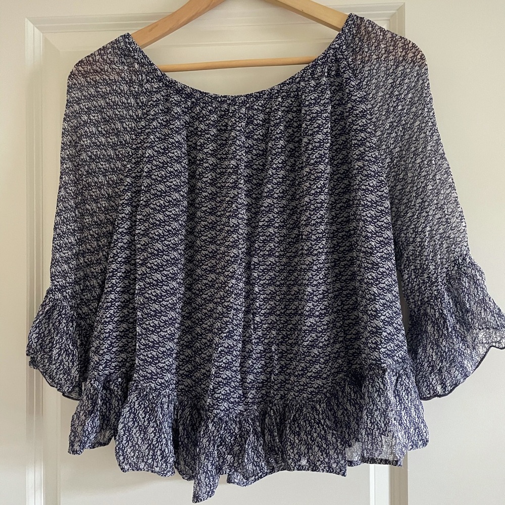Blouse with ruffles
